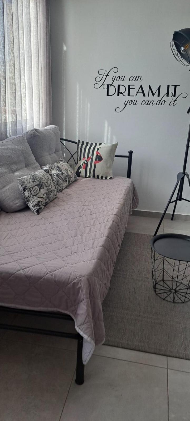 Luxury One Bedroom Aristophanes Apartment Atenas Exterior foto